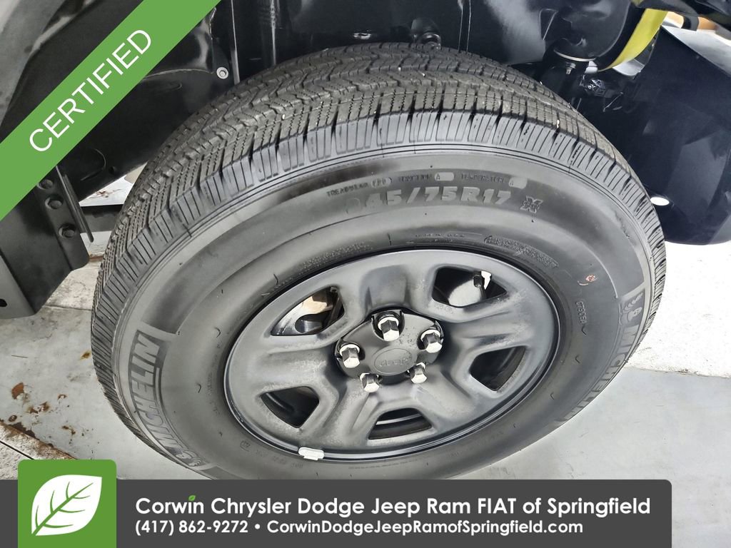 Certified 2022 Jeep Wrangler Sport AWD/4WD image 30