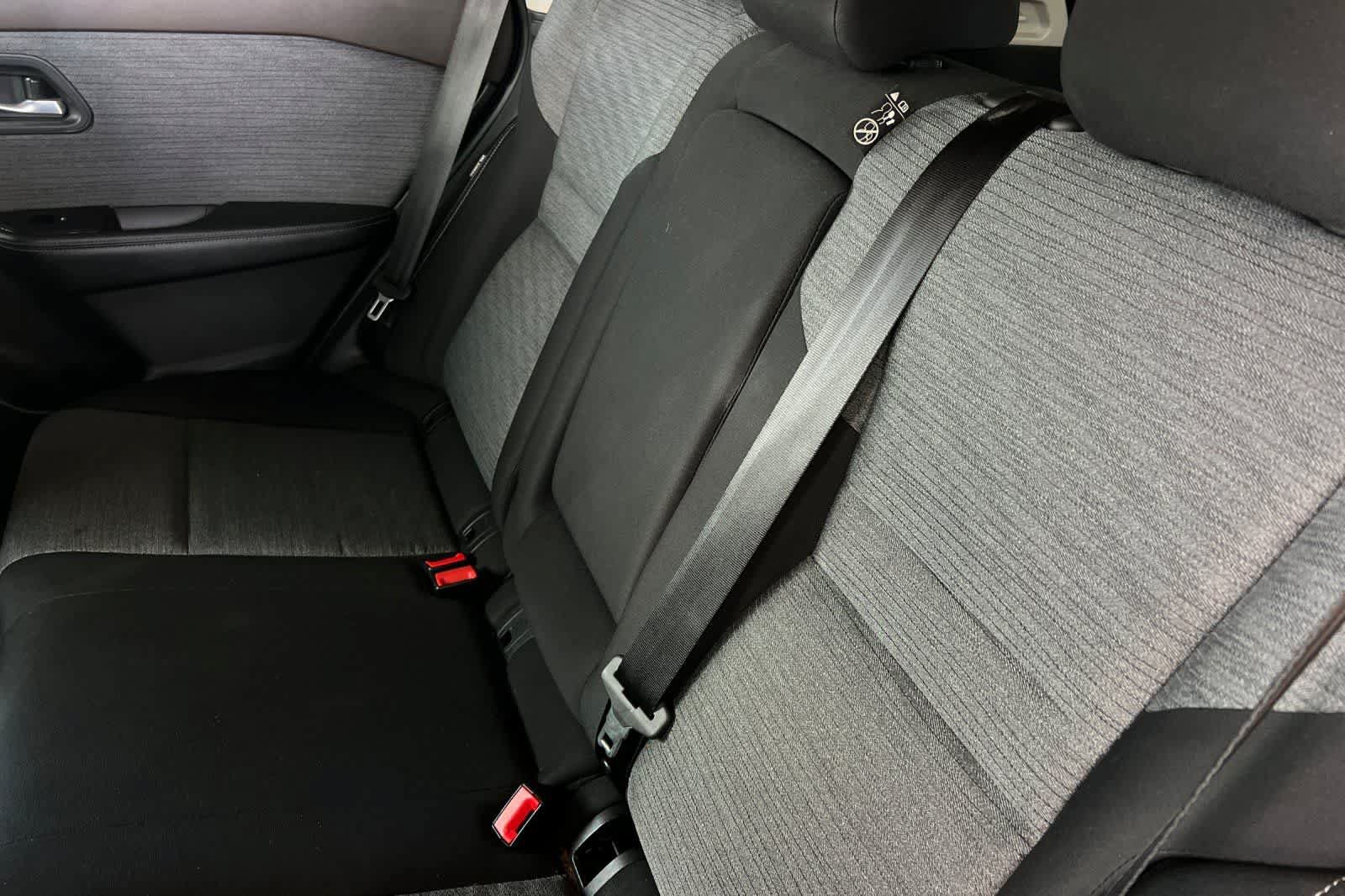 Used 2021 Nissan Rogue SV FWD image 5