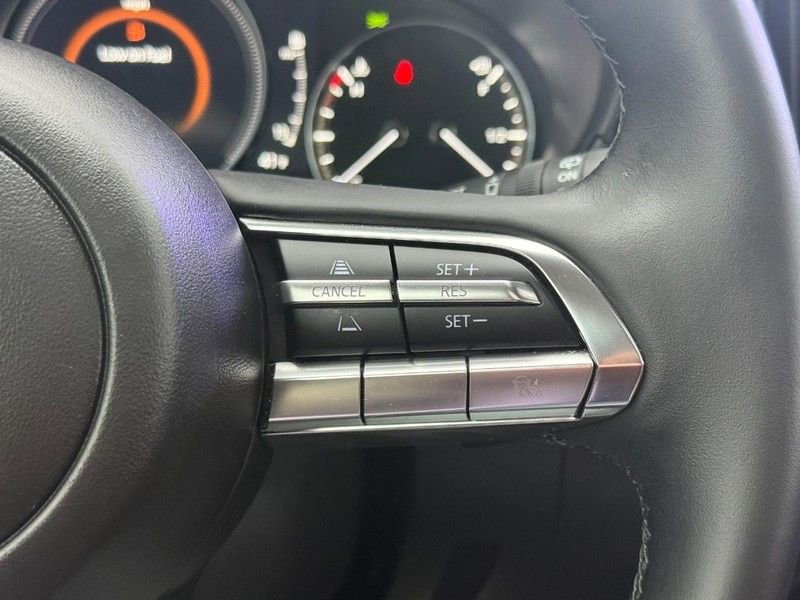 Used 2025 MAZDA CX-50 Meridian Edition w/ Weather Package image 17