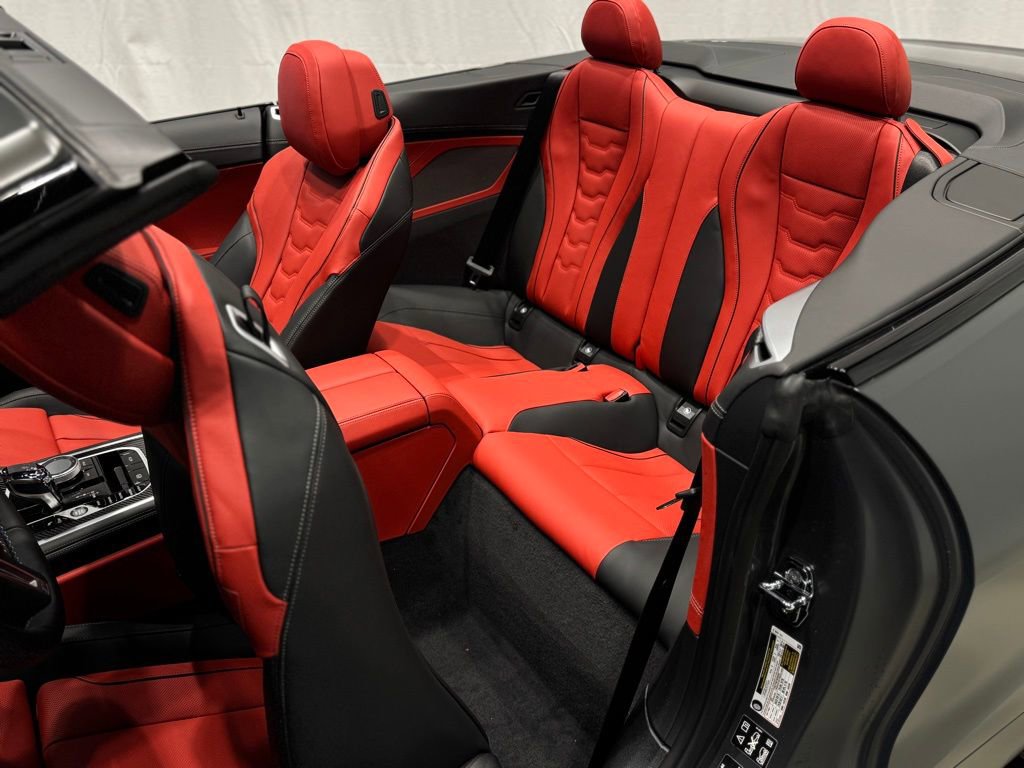 Used 2026 BMW M850i xDrive Convertible w/ M Sport Professional Package image 23