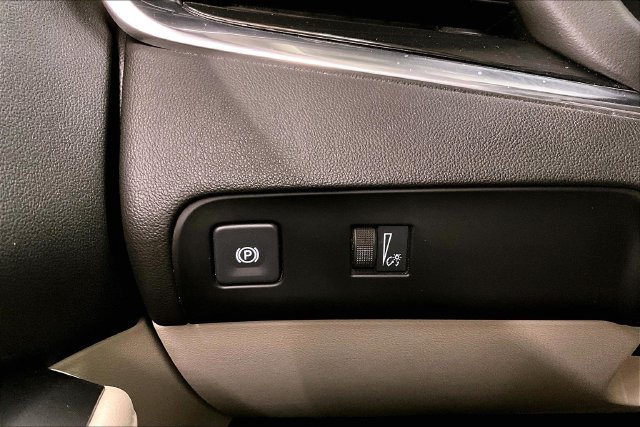 Used 2023 Buick Enclave Essence w/ Experience Buick Package AWD/4WD image 38