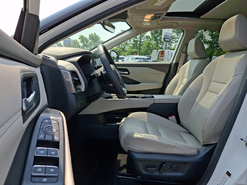 Used 2022 Nissan Rogue SL w/ SL Premium Package AWD/4WD image 14