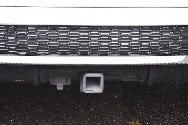 Used 2020 Audi RS Q8 w/ Carbon Optic Package image 15