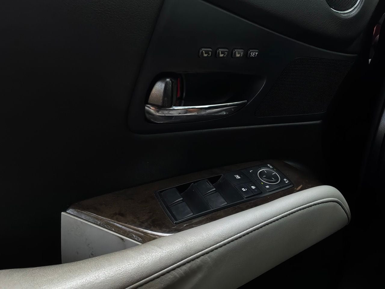 Used 2013 Lexus RX 350 FWD w/ Navigation Pkg image 21