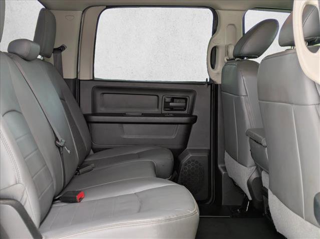 Used 2019 RAM 1500 Tradesman w/ Chrome Appearance Group image 23