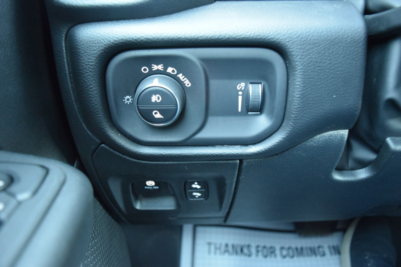 Used 2025 RAM 1500 Big Horn image 27