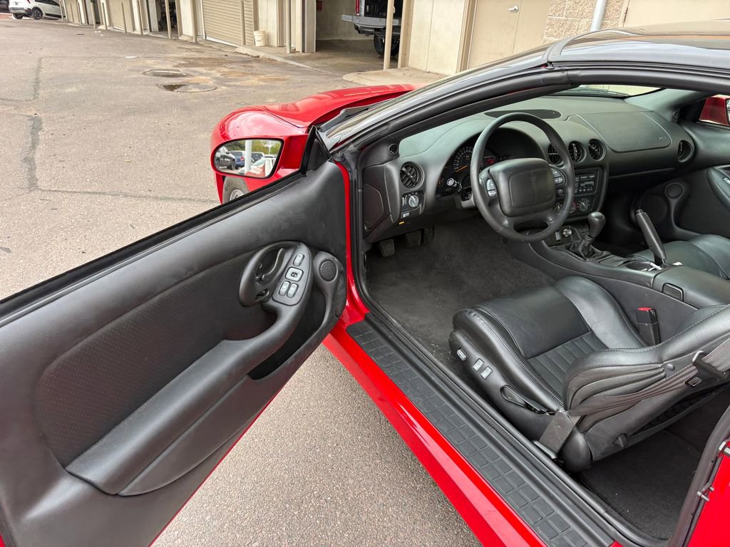 Used 2002 Pontiac Firebird Trans Am RWD image 15
