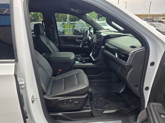 Used 2025 GMC Yukon Elevation w/ LPO, Elevation Black Package RWD image 49
