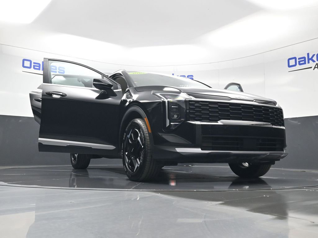 Certified 2026 Kia Sportage EX image 61