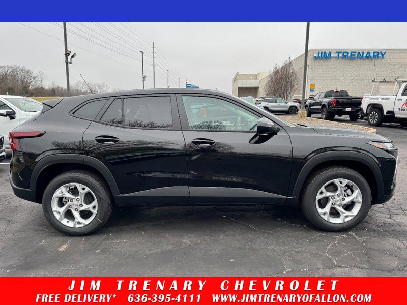 New 2026 Chevrolet Trax LS w/ LS Convenience Package