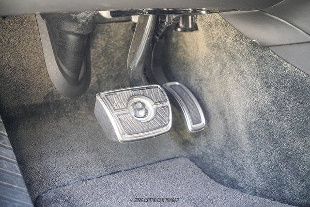 Used 2021 Bentley Bentayga AWD/4WD image 37