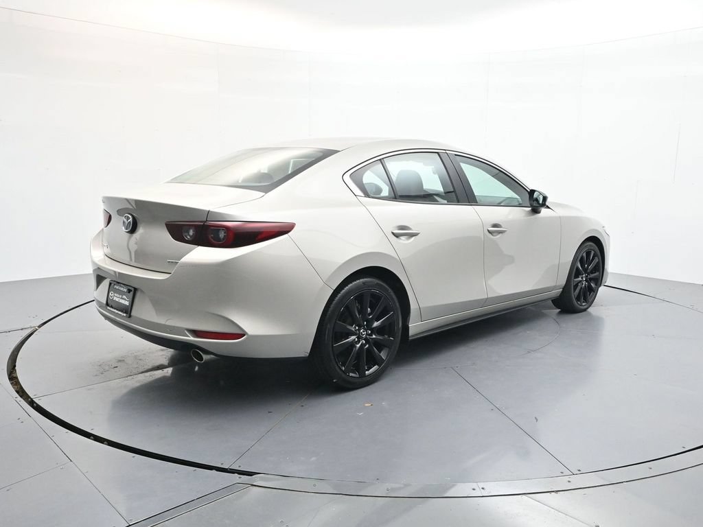 Used 2024 MAZDA MAZDA3 s FWD image 7