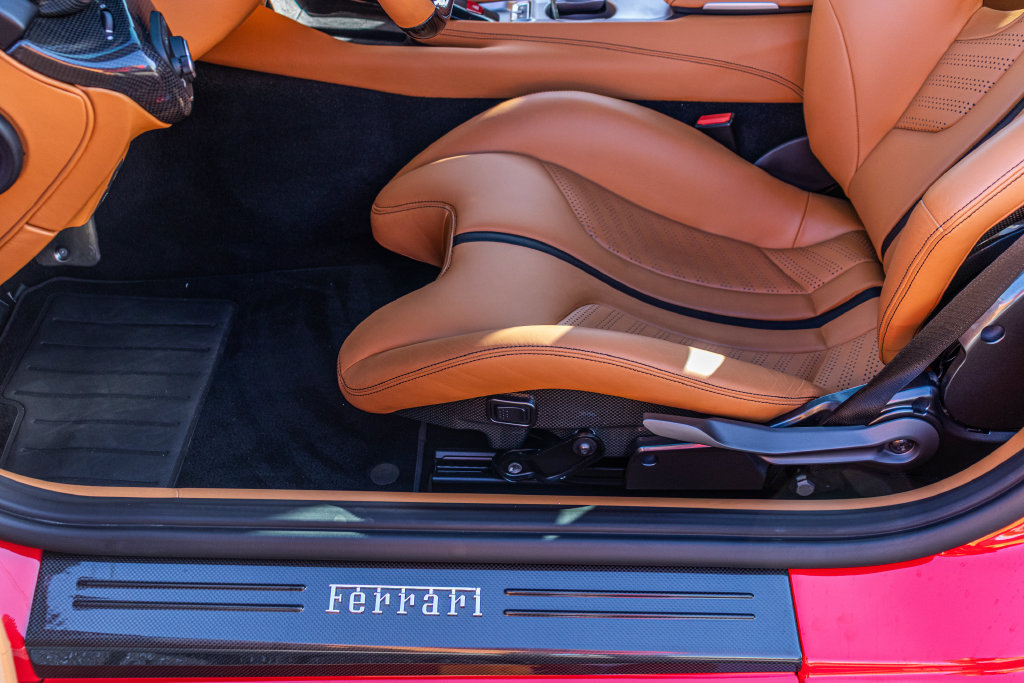 Used 2016 Ferrari F12 Berlinetta RWD image 43