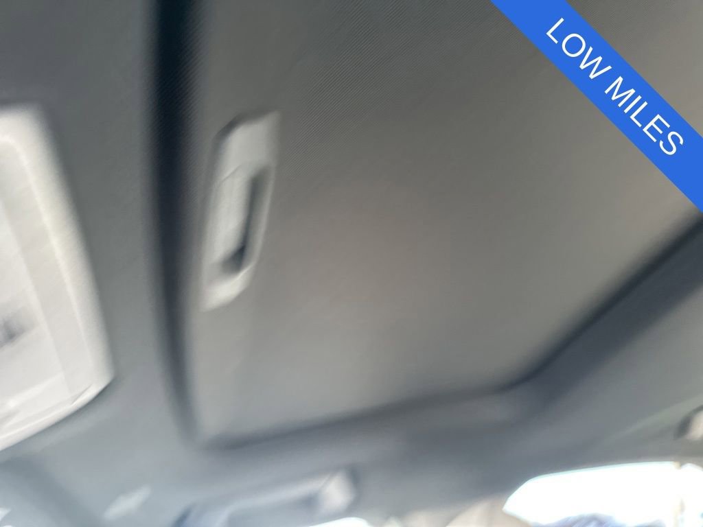 Used 2025 Lexus UX 300h FWD image 22