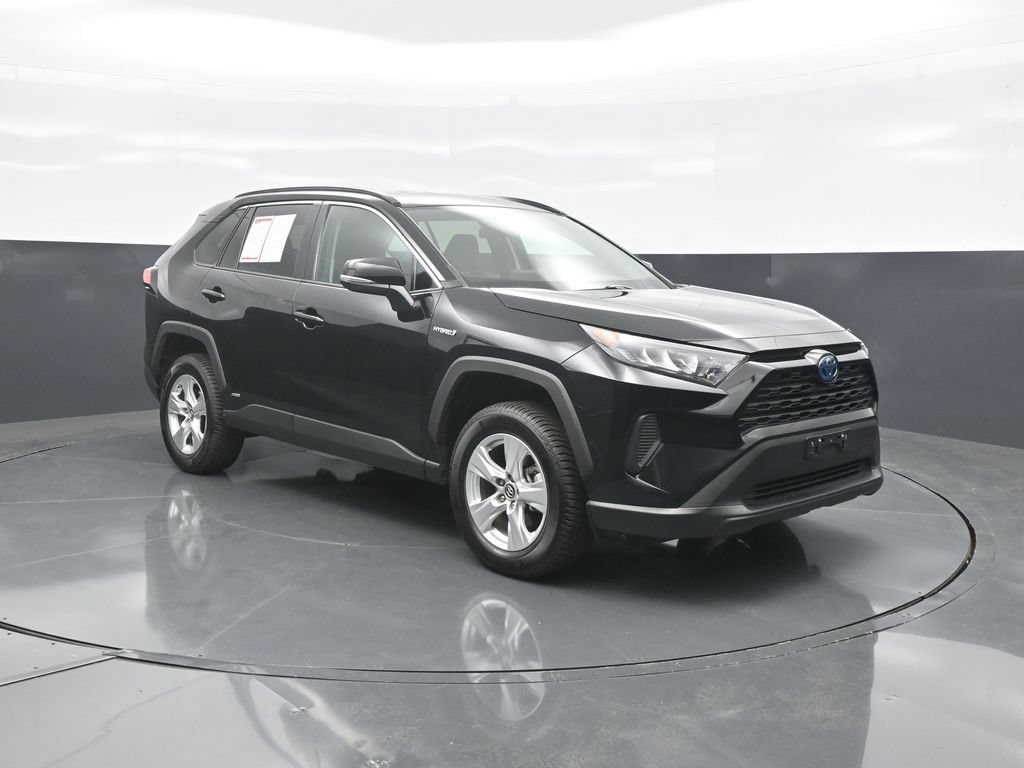 Certified 2020 Toyota RAV4 LE w/ Carpet Mat Package AWD/4WD image 1