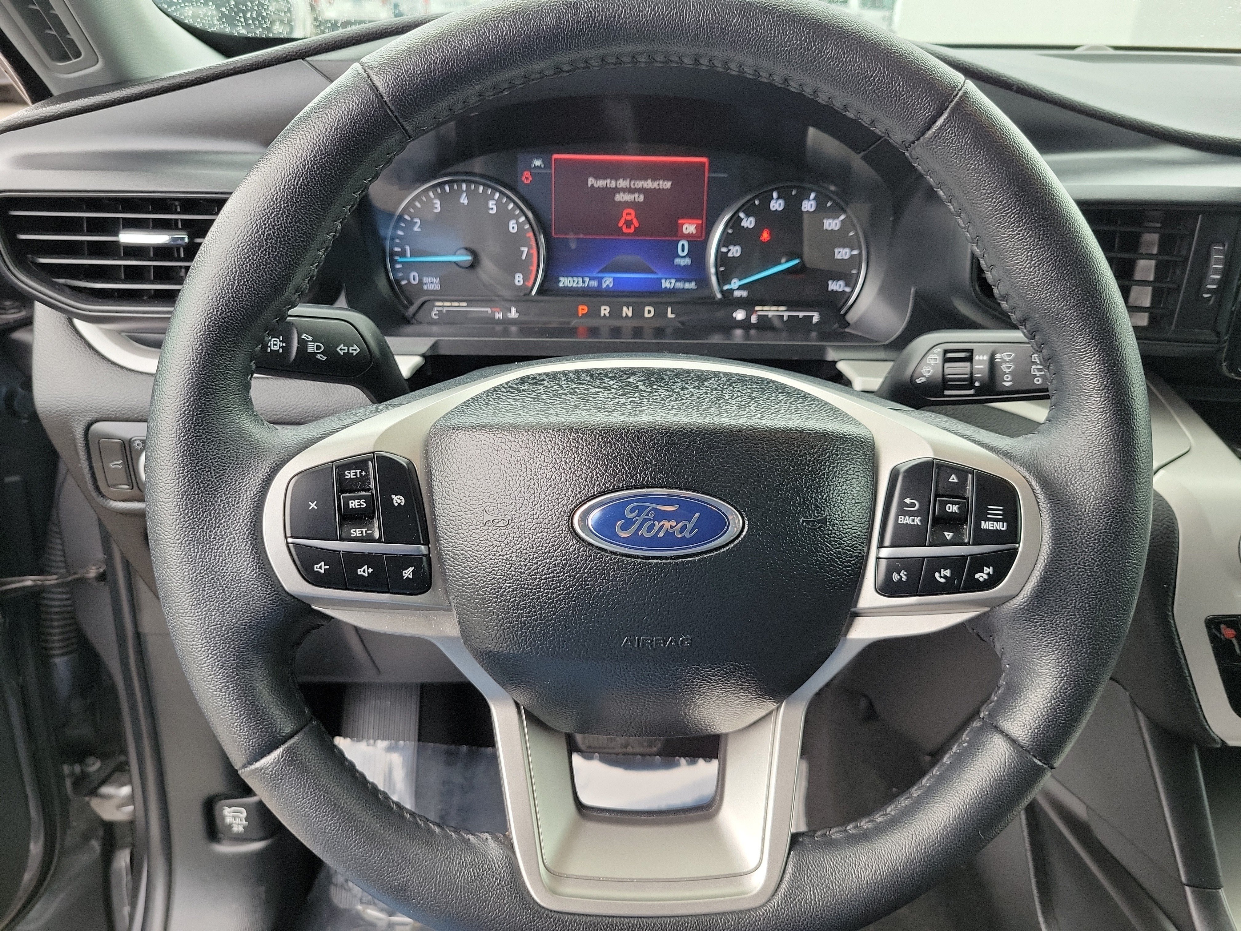 Certified 2024 Ford Explorer XLT RWD image 21