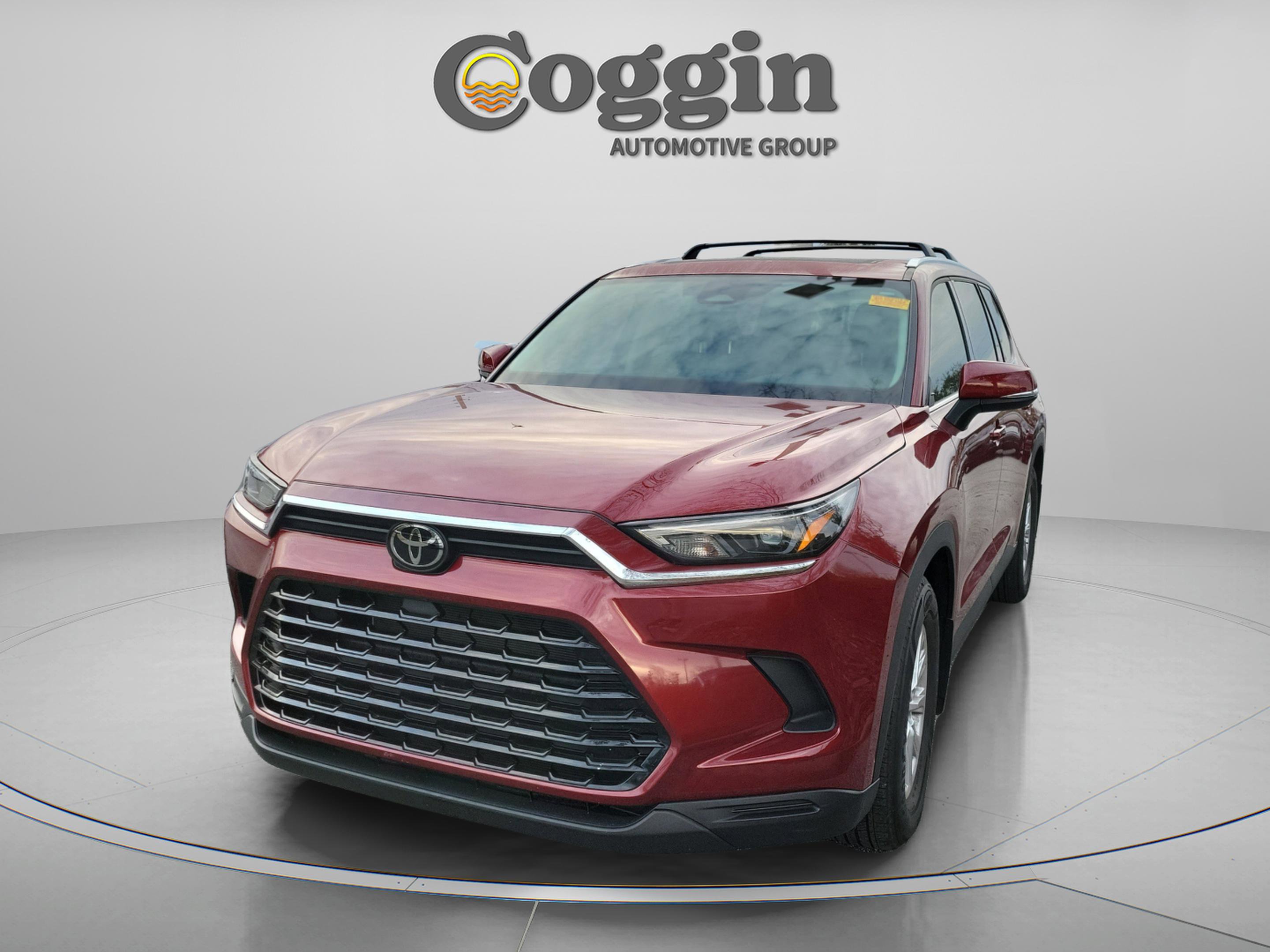 Certified 2025 Toyota Grand Highlander FWD image 2