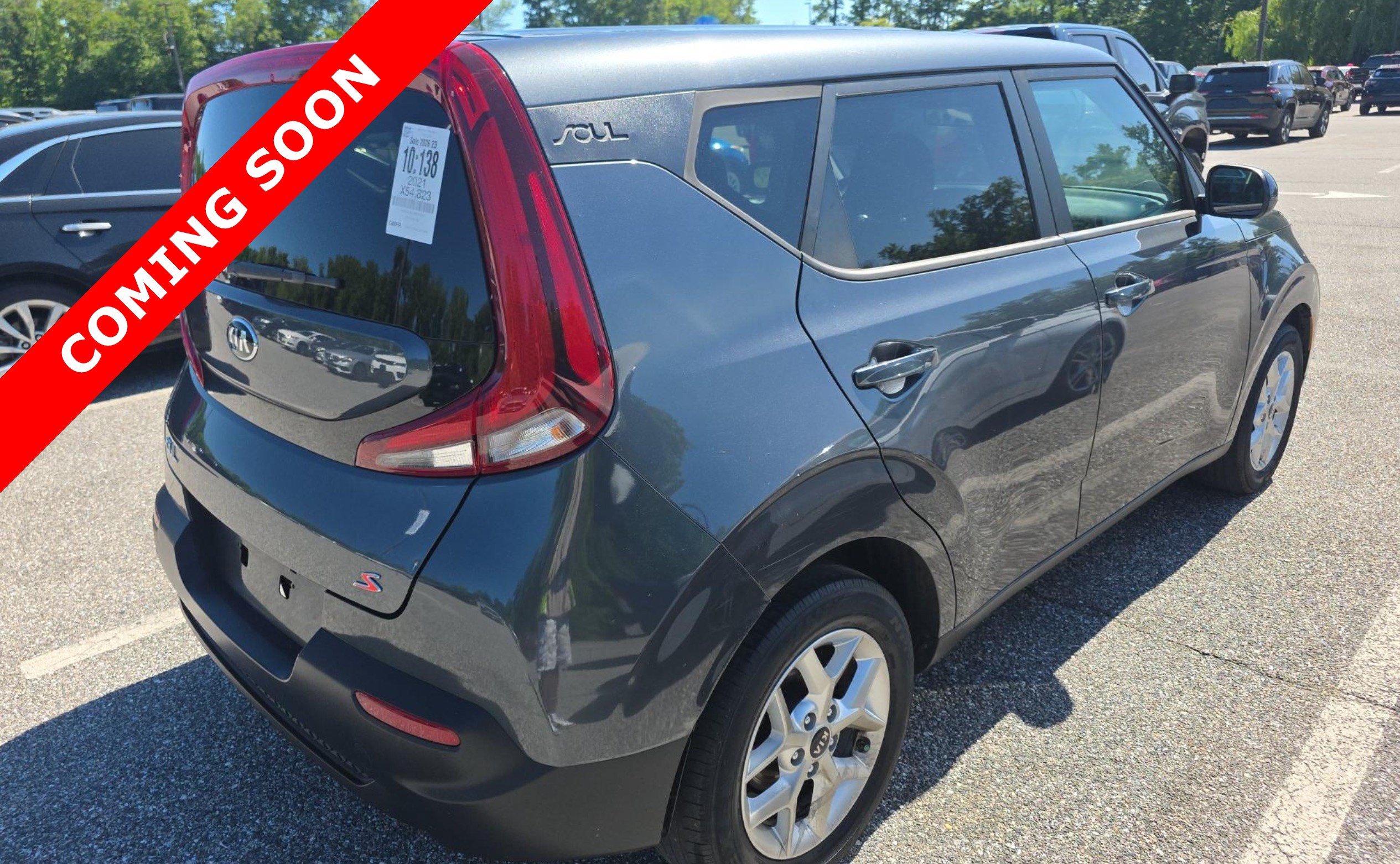 Used 2021 Kia Soul S FWD image 4