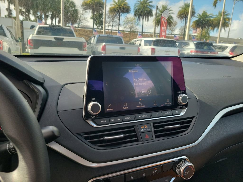 Certified 2025 Nissan Altima 2.5 S image 21