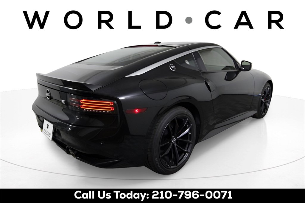 Used 2025 Nissan Z Performance w/ Floor Mat Package image 7