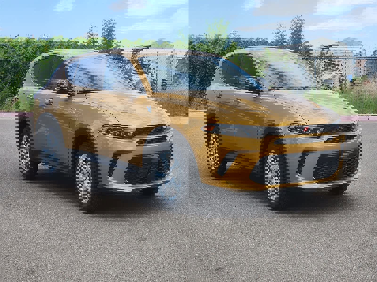 New 2025 Dodge Hornet GT w/ Cold Weather Group image 3