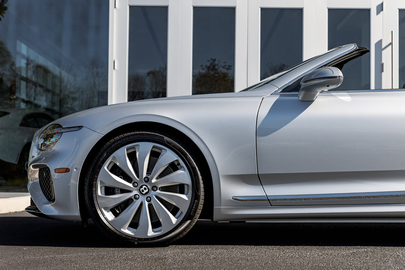 New 2026 Bentley Continental GTC image 12