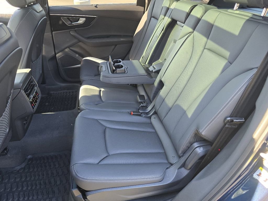 New 2026 Audi Q7 3.0T Premium Plus AWD/4WD image 36