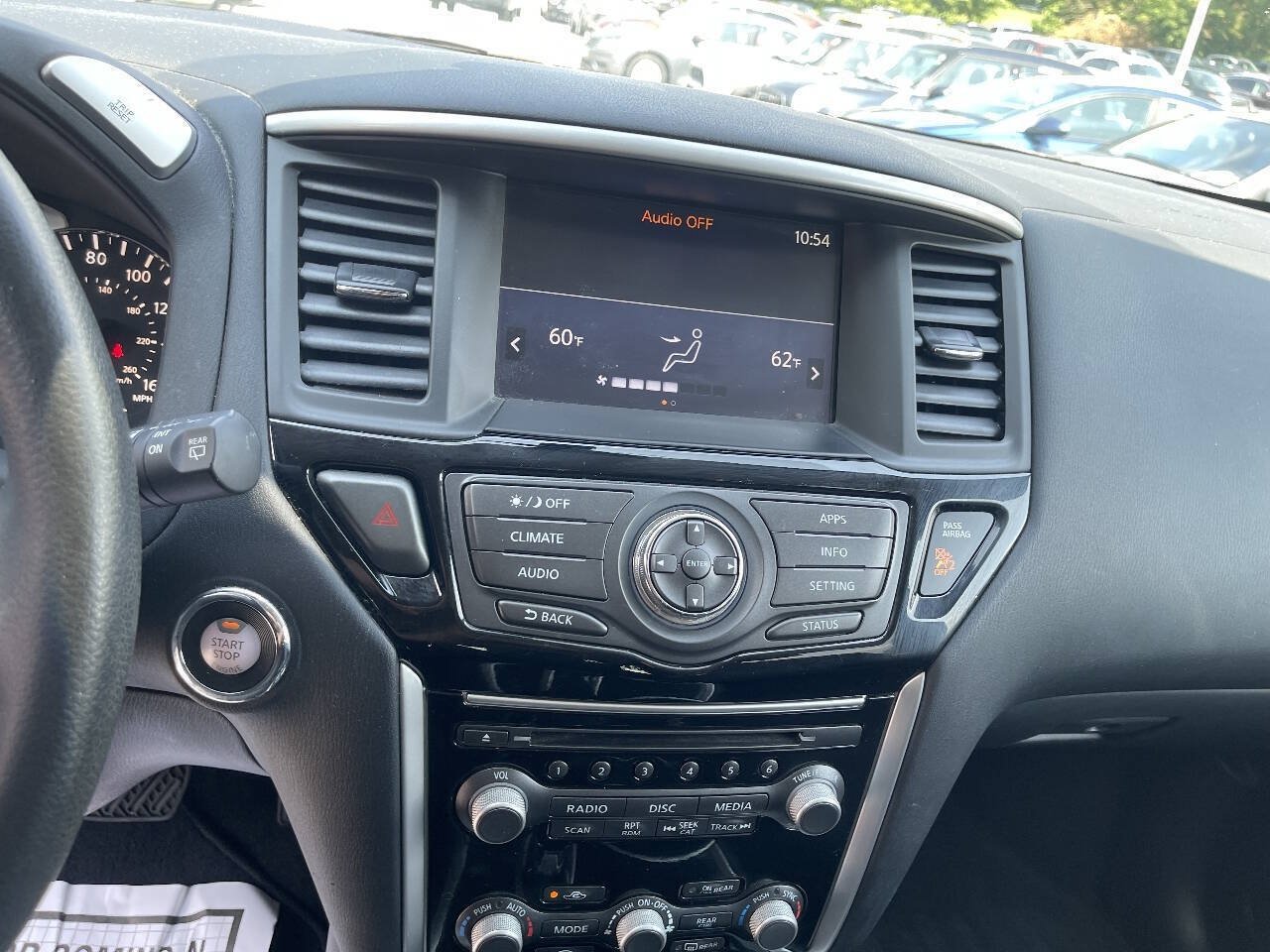 Used 2019 Nissan Pathfinder S AWD/4WD image 16