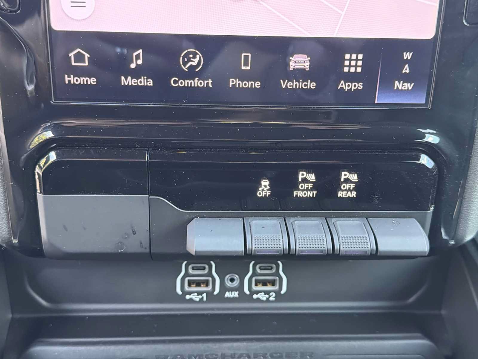 Used 2025 RAM 1500 Laramie RWD image 9
