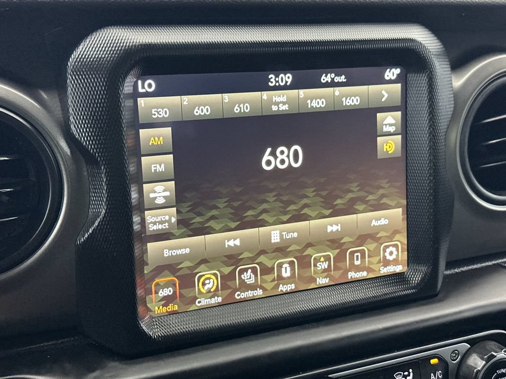 Used 2023 Jeep Wrangler Unlimited w/ Cold Weather Group AWD/4WD image 17