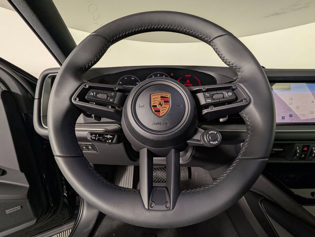 New 2026 Porsche Cayenne Coupe image 38