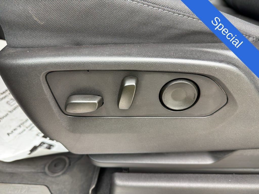 Used 2024 GMC Sierra 1500 Elevation image 17