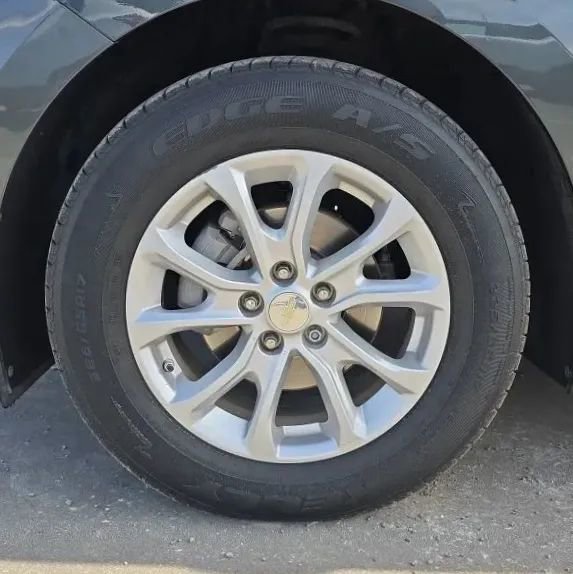 Used 2019 Chevrolet Equinox LT image 50