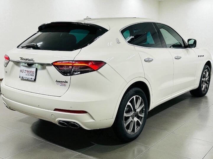 Used 2021 Maserati Levante image 4