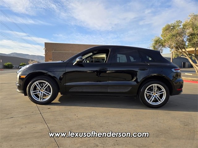 Used 2021 Porsche Macan image 3
