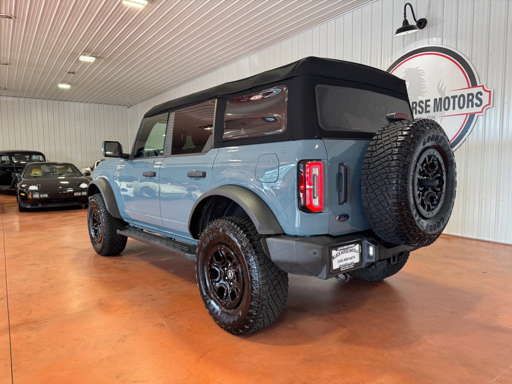 Used 2022 Ford Bronco Wildtrak image 10