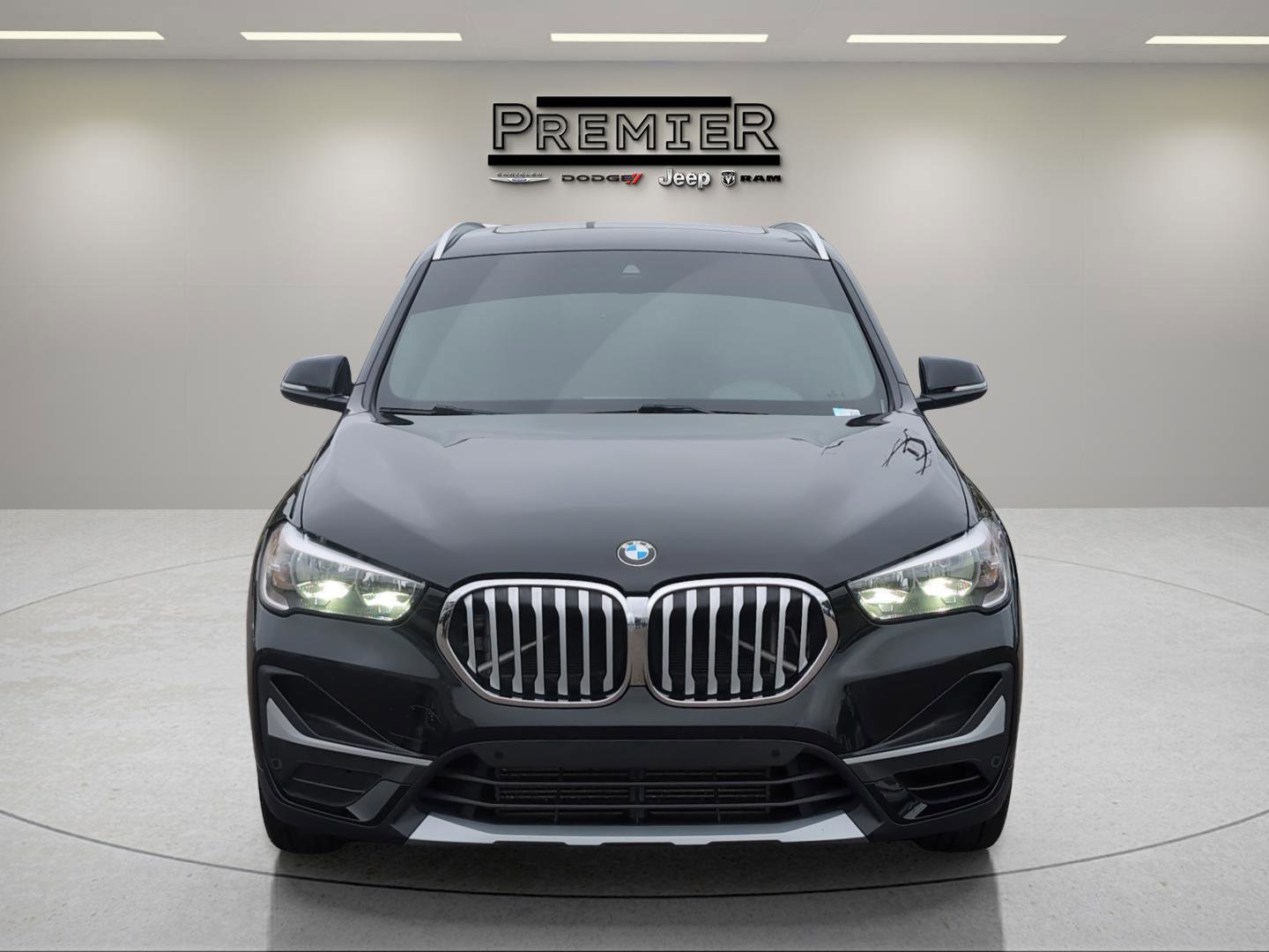 Used 2021 BMW X1 sDrive28i w/ Convenience Package image 2