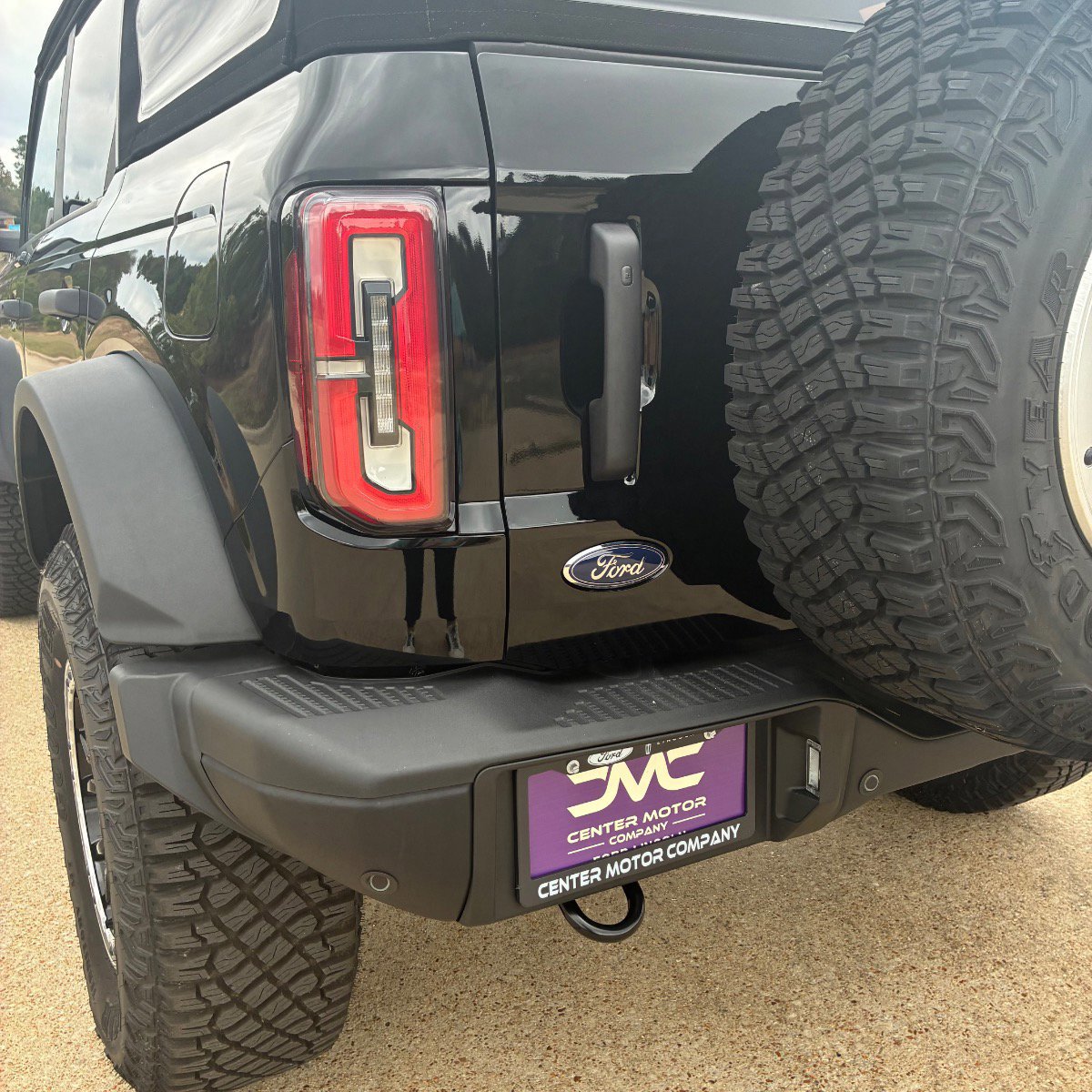 Used 2023 Ford Bronco Badlands w/ Sasquatch Package AWD/4WD image 8