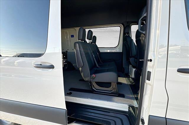New 2026 Mercedes-Benz Sprinter 2500 image 22