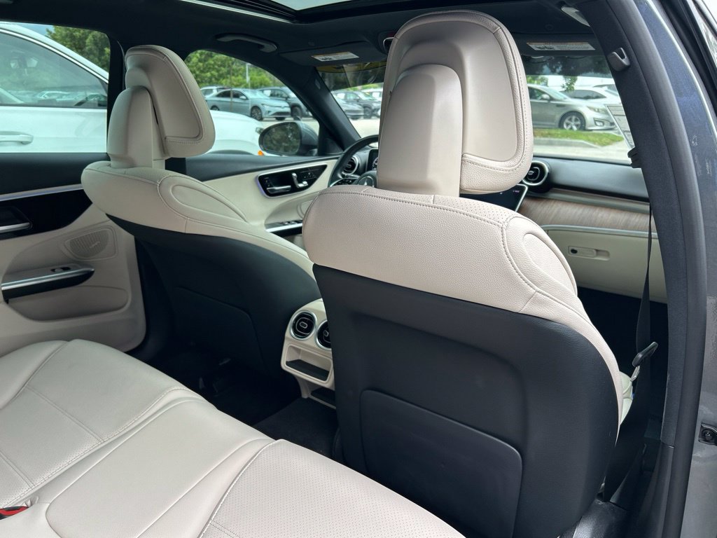Used 2022 Mercedes-Benz C 300 Sedan image 44