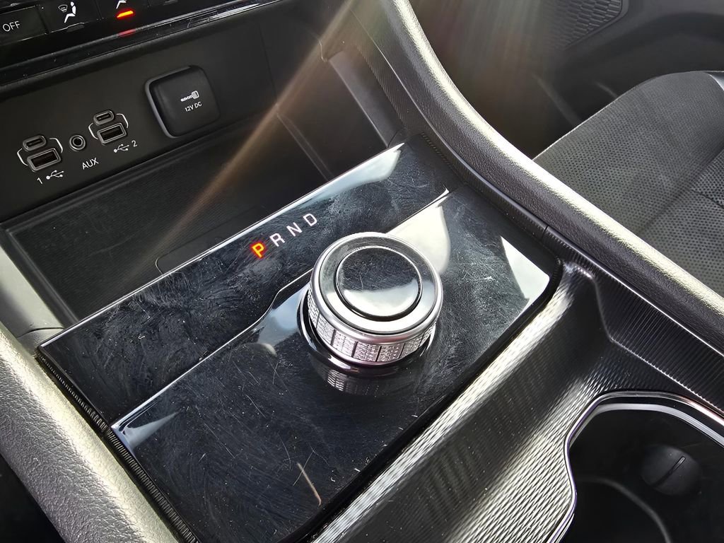 Used 2024 Jeep Grand Cherokee Altitude image 22