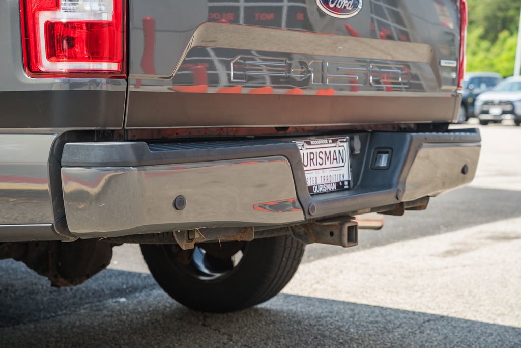 Used 2018 Ford F150 XLT w/ Equipment Group 302A Luxury AWD/4WD image 11