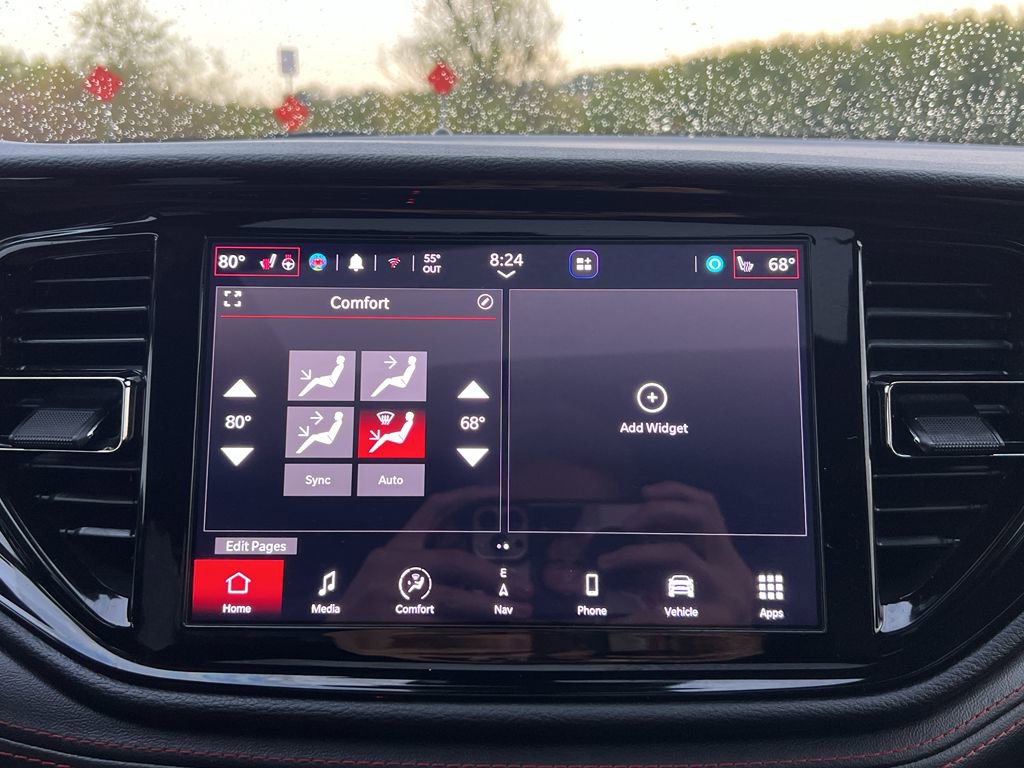 Used 2024 Dodge Durango GT image 24