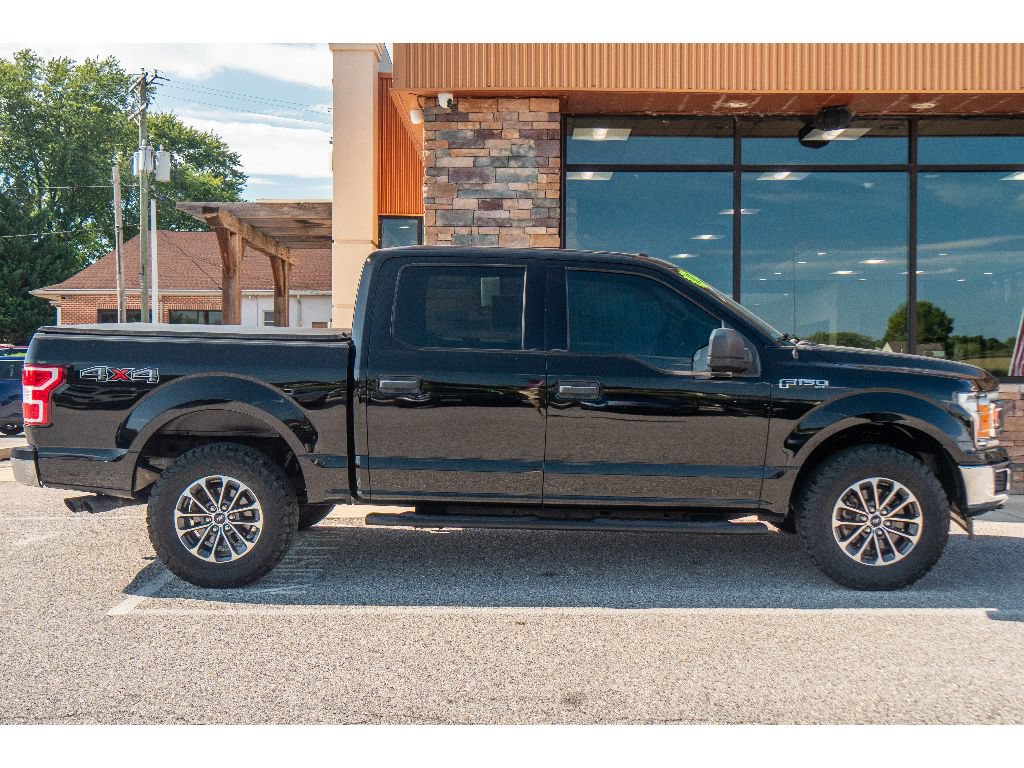 Used 2018 Ford F150 XLT AWD/4WD image 2