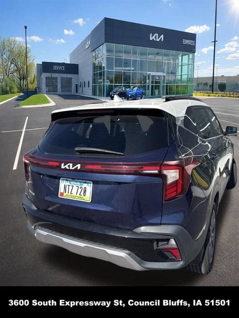 Used 2024 Kia Seltos S FWD image 14