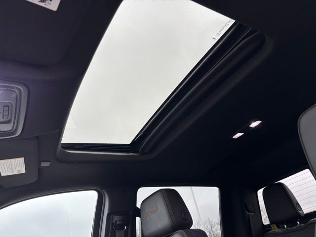 Certified 2024 Chevrolet Silverado 1500 High Country w/ High Country Premium Package image 18