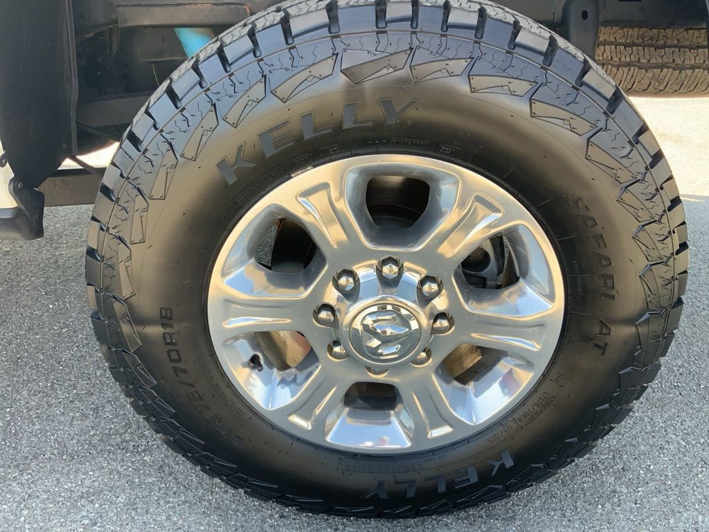 Certified 2024 RAM 2500 Big Horn w/ Off Road Package AWD/4WD image 11