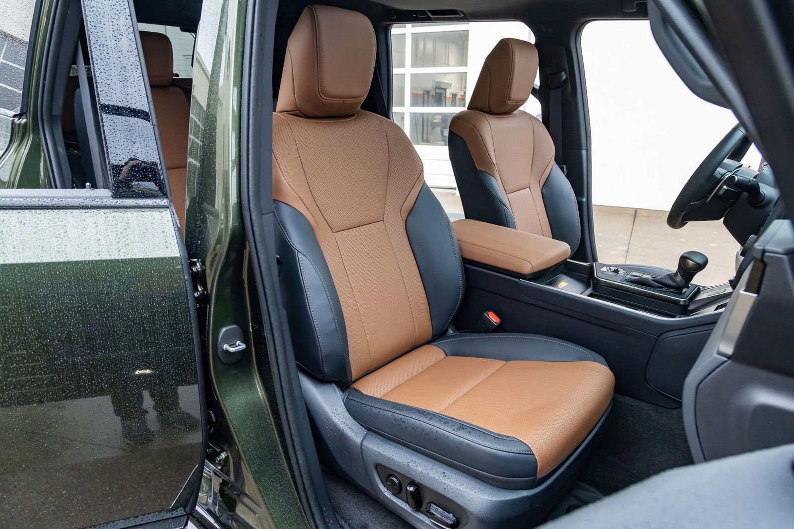 Used 2025 Lexus GX 550 550 Premium+ image 29