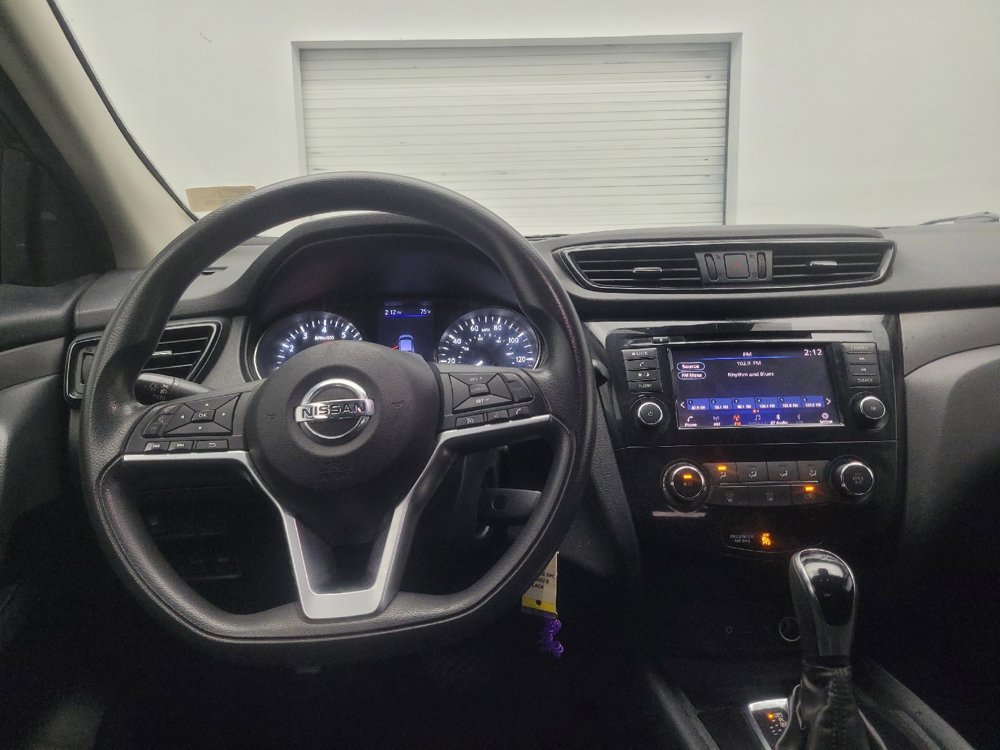 Used 2020 Nissan Rogue Sport S FWD image 22