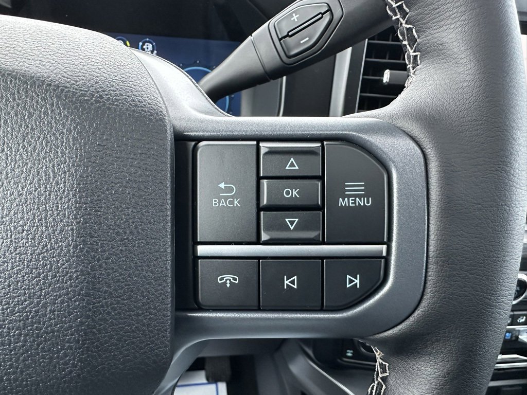 New 2026 Ford F350 Lariat w/ Black Appearance Package image 29